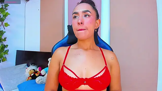 abbyblairs3 online show from November 9, 2025, 5:33 am