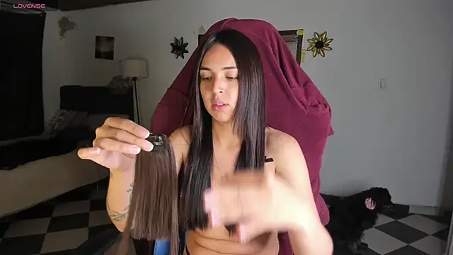 Miss Nicole online show from February 6, 2025, 2:11 am