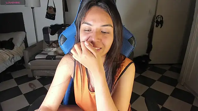 Miss Nicole online show from March 2, 2025, 2:30 am