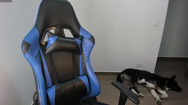 Miss Nicole online show from October 5, 2025, 1:29 am