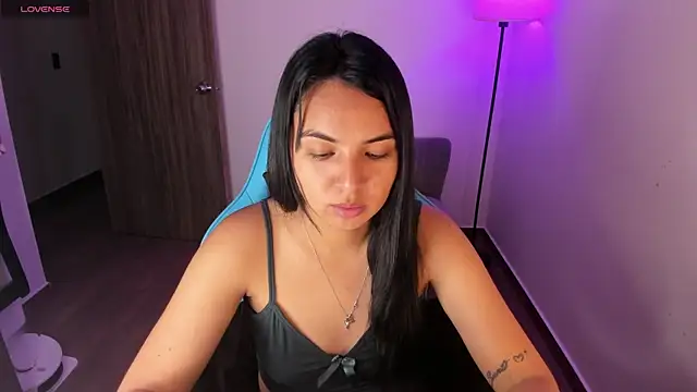 Miss Nicole online show from March 27, 2026, 7:26 pm