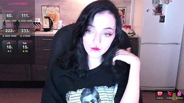 Snapshot of spticc chatting on November 11, 2025, 7:25 am spticc online show from November 11, 2025, 7:25 am