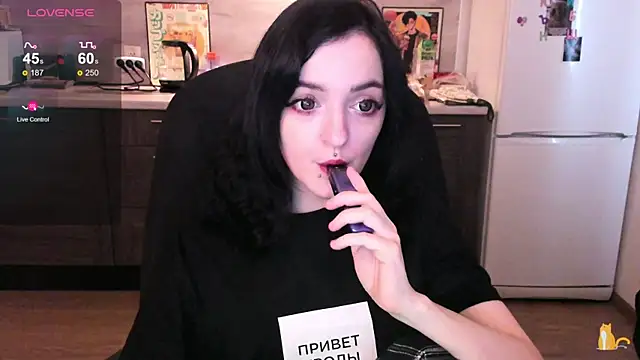 Snapshot of spticc chatting on October 27, 2025, 8:15 am spticc online show from October 27, 2025, 8:15 am