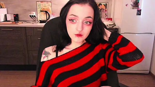 Snapshot of spticc chatting on November 10, 2025, 7:24 am spticc online show from November 10, 2025, 7:24 am