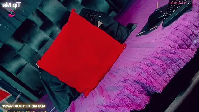 Snapshot of CharlotteBigCock chatting on February 7, 2026, 2:14 pm CharlotteBigCock online show from February 7, 2026, 2:14 pm