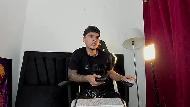 Evan stoner online show from October 9, 2025, 4:02 am