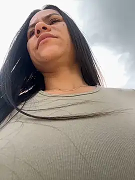 Reggie-Liam online show from February 24, 2025, 9:30 pm