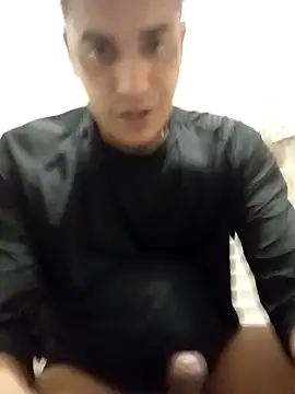 121fff online show from September 8, 2025, 11:26 pm