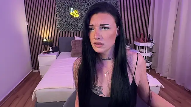 LizaRoxx online show from March 25, 2026, 9:14 pm