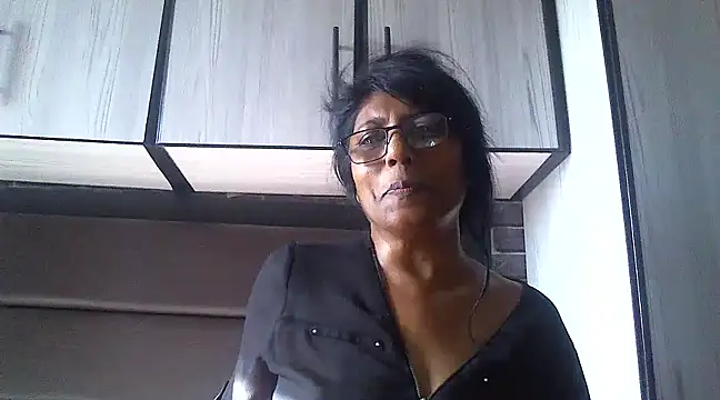 MsAttitude online show from March 9, 2025, 2:21 pm