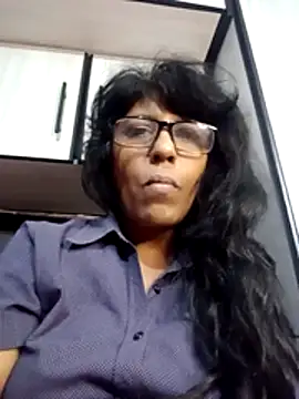 Snapshot of MsAttitude chatting on July 29, 2026, 6:23 am MsAttitude online show from July 29, 2026, 6:23 am