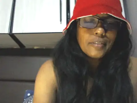 Snapshot of MsAttitude chatting on April 28, 2026, 8:08 am MsAttitude online show from April 28, 2026, 8:08 am