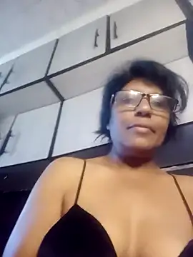 Snapshot of MsAttitude chatting on May 26, 2026, 6:44 am MsAttitude online show from May 26, 2026, 6:44 am