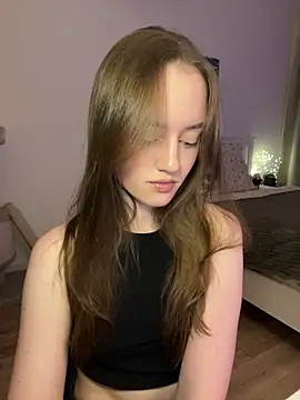 malyshhka online show from April 18, 2026, 8:20 pm