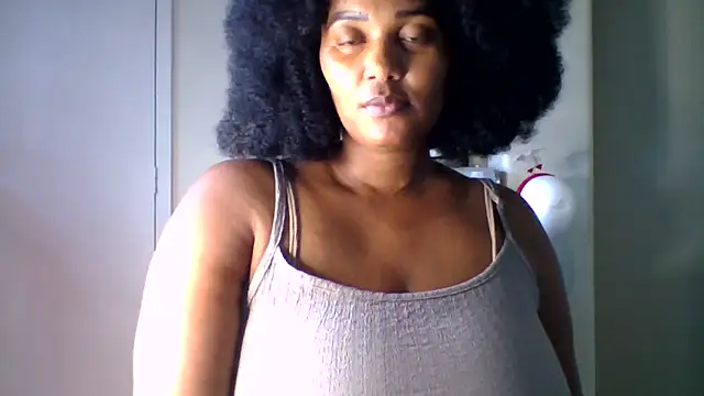 Snapshot of Charlie-Crawford chatting on February 21, 2026, 2:41 pm Charlie-Crawford online show from February 21, 2026, 2:41 pm