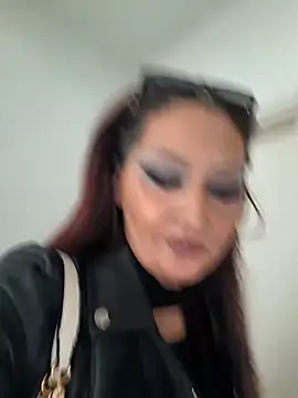 Snapshot of dominatrixredsonyja chatting on May 31, 2026, 3:56 am dominatrixredsonyja online show from May 31, 2026, 3:56 am