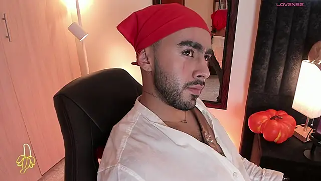 ItsMeEros online show from October 23, 2025, 10:52 pm