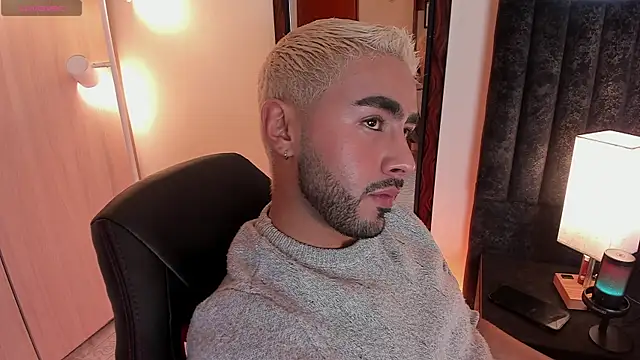 ItsMeEros online show from September 8, 2025, 11:59 pm