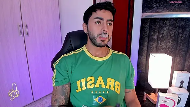 ItsMeEros online show from February 17, 2025, 9:54 pm