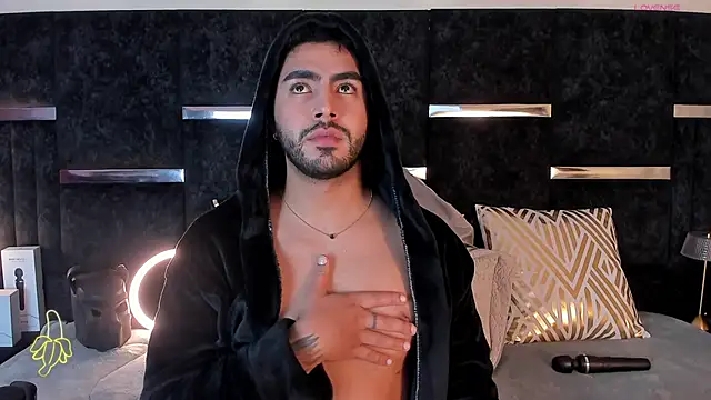 ItsMeEros online show from March 17, 2025, 3:47 am