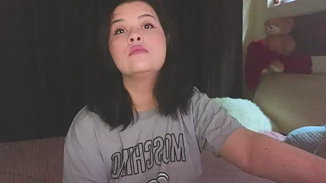 Snapshot of Malika_uAngel chatting on February 10, 2026, 10:20 pm Malika uAngel online show from February 10, 2026, 10:20 pm