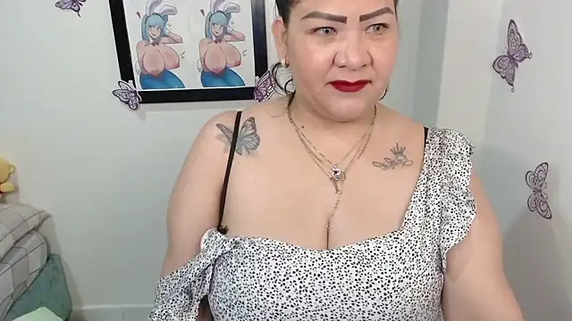 Dalessa Bigtits online show from March 1, 2025, 3:32 am