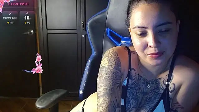 jaydensalvatore  online show from January 8, 2026, 9:10 pm