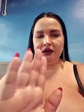 GeorgiaLerox online show from June 1, 2026, 1:00 pm