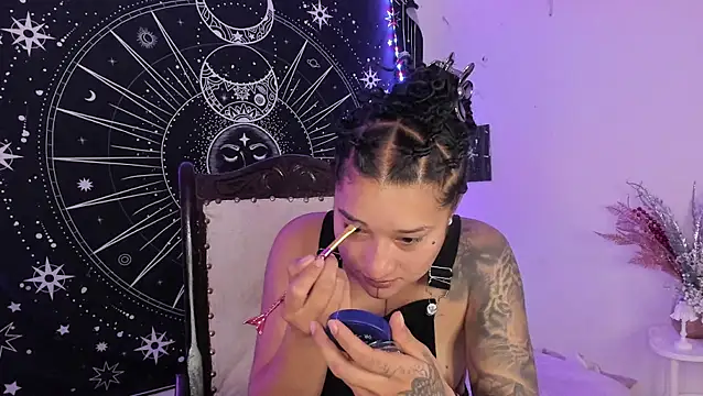 Eva Lee  online show from February 20, 2026, 9:44 am