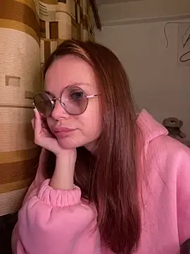 lovebellagrey online show from January 5, 2026, 6:00 pm