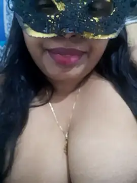 Snapshot of chubby_wife chatting on September 14, 2025, 5:02 pm chubby wife online show from September 14, 2025, 5:02 pm