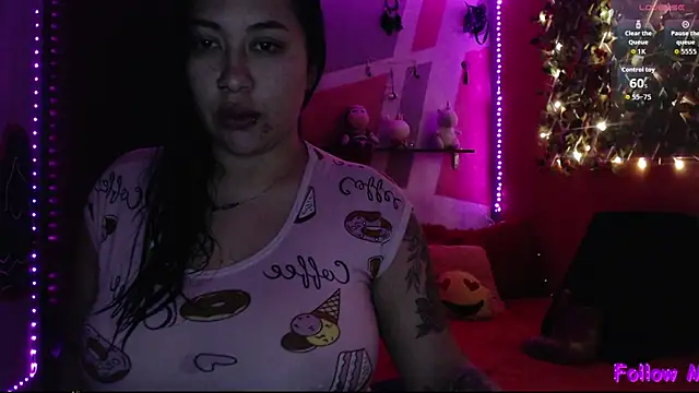 nathalie zanettii online show from October 2, 2025, 1:31 am