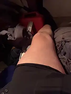 prekumstud online show from February 1, 2026, 4:11 am