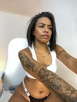 ATENEA SEXXXY online show from January 7, 2025, 10:52 pm