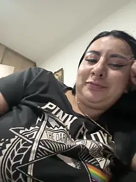 Snapshot of Abril_Luv chatting on May 15, 2026, 2:09 am Abril Luv online show from May 15, 2026, 2:09 am
