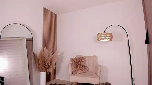 Snapshot of wandathompson_ chatting on March 6, 2025, 2:18 pm wandathompson online show from March 6, 2025, 2:18 pm