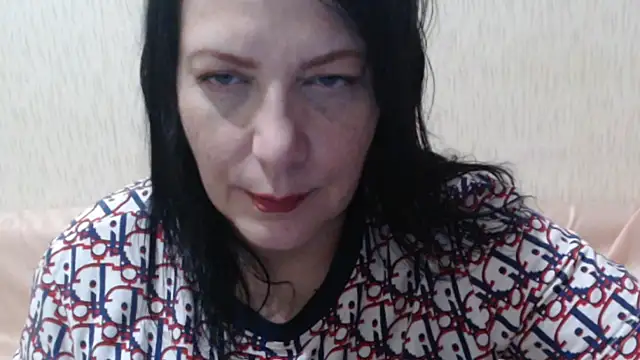 Snapshot of Mirabelle_Sweet chatting on November 7, 2025, 7:46 am Mirabelle Sweet online show from November 7, 2025, 7:46 am