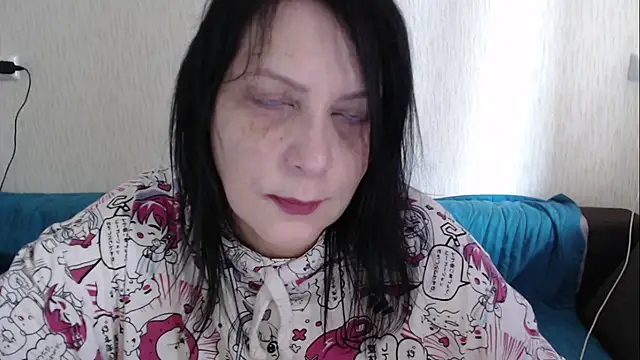 Snapshot of Mirabelle_Sweet chatting on June 8, 2026, 9:21 am Mirabelle Sweet online show from June 8, 2026, 9:21 am