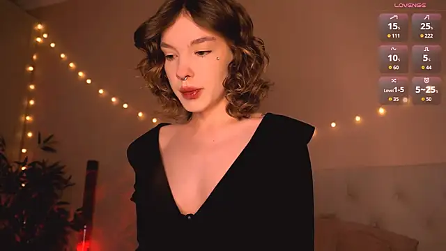 morphesoull online show from October 9, 2025, 2:06 pm