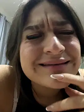 LuceroRm online show from October 16, 2025, 5:38 am