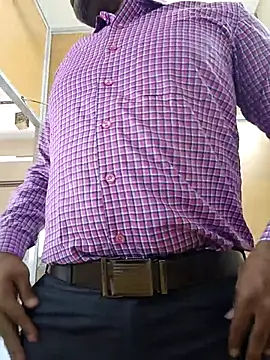 adicma123 online show from March 3, 2026, 7:37 am