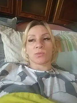 Snapshot of ulika1989 chatting on June 28, 2026, 6:20 am ulika1989 online show from June 28, 2026, 6:20 am