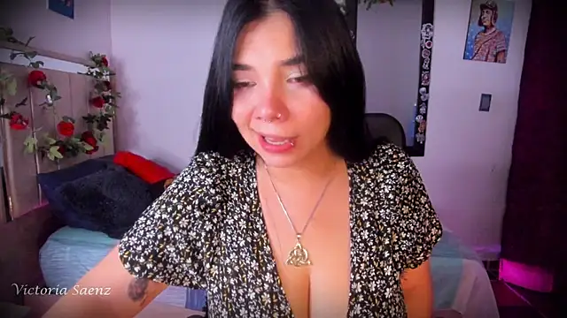 Snapshot of victoriaasaenz_ chatting on July 19, 2026, 1:14 am victoriaasaenz online show from July 19, 2026, 1:14 am