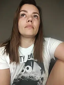 Snapshot of KrissSexi chatting on February 18, 2026, 5:20 pm KrissSexi online show from February 18, 2026, 5:20 pm