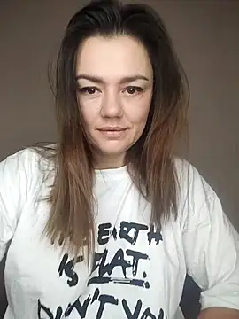 Snapshot of KrissSexi chatting on February 7, 2026, 6:54 am KrissSexi online show from February 7, 2026, 6:54 am