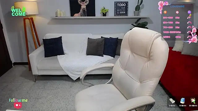 Bianca     online show from October 4, 2025, 11:06 pm