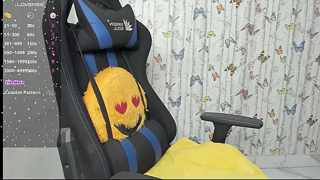 Snapshot of Sweet_Riya chatting on February 22, 2026, 3:42 am Sweet Riya online show from February 22, 2026, 3:42 am