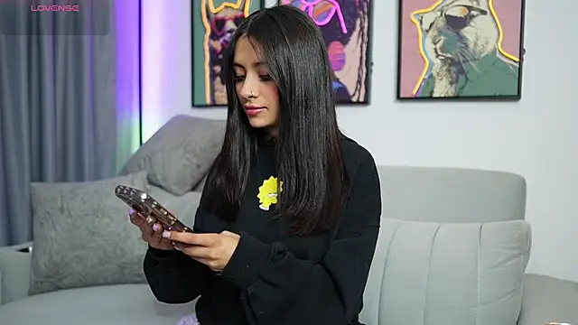 emily smittt online show from October 9, 2025, 3:29 am