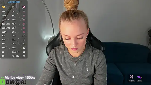 Barbie Lis online show from November 9, 2025, 12:58 am