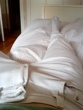 sergigomez online show from February 19, 2025, 10:45 am